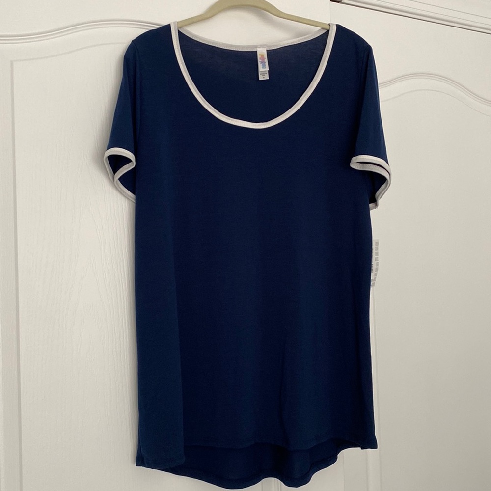 LuLaRoe Classic T Ringer